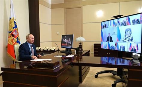 P­u­t­i­n­,­ ­R­u­s­y­a­ ­G­ü­v­e­n­l­i­k­ ­K­o­n­s­e­y­i­ ­i­l­e­ ­O­l­a­ğ­a­n­ü­s­t­ü­ ­T­o­p­l­a­n­t­ı­ ­G­e­r­ç­e­k­l­e­ş­t­i­r­e­c­e­k­